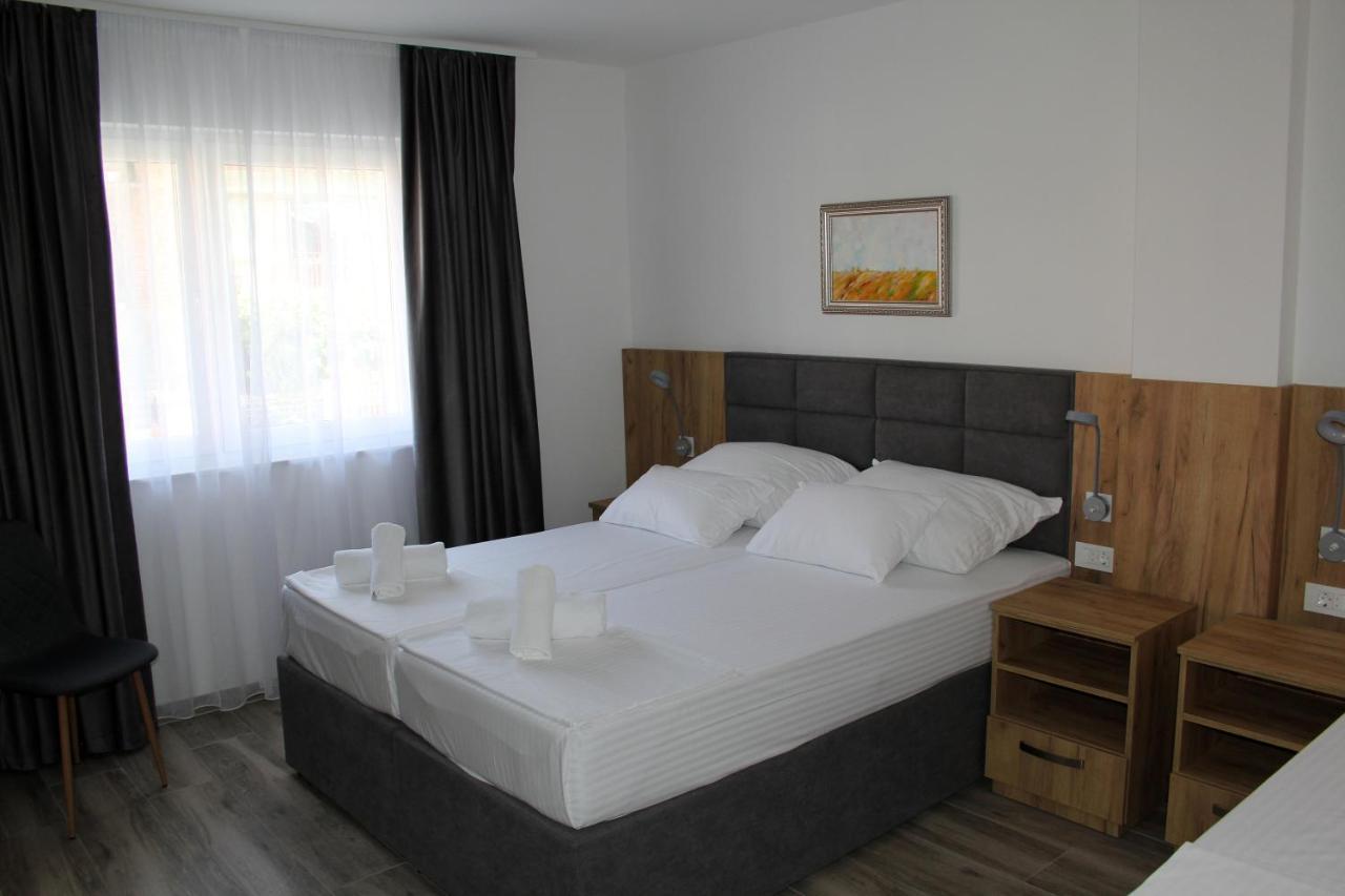 Royal Apartmani Banja Luka Bagian luar foto
