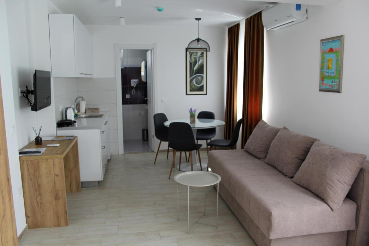 Royal Apartmani Banja Luka Bagian luar foto
