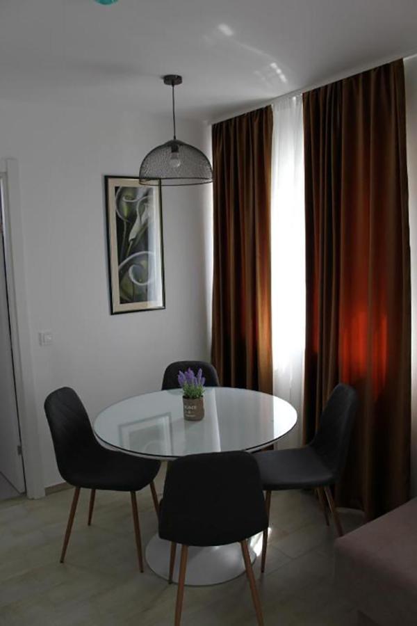 Royal Apartmani Banja Luka Bagian luar foto